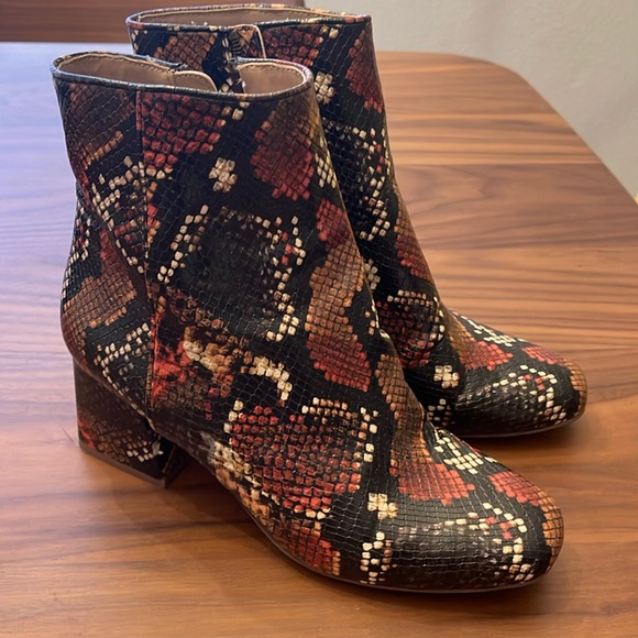 Wore them once - Picture 1 of 3